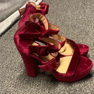 Red Velvet Multi-Strap Platform Heels - Red by Red